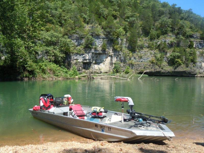 Blazer Boat? Pros And Cons Tips & Tricks, Boat Help and Product