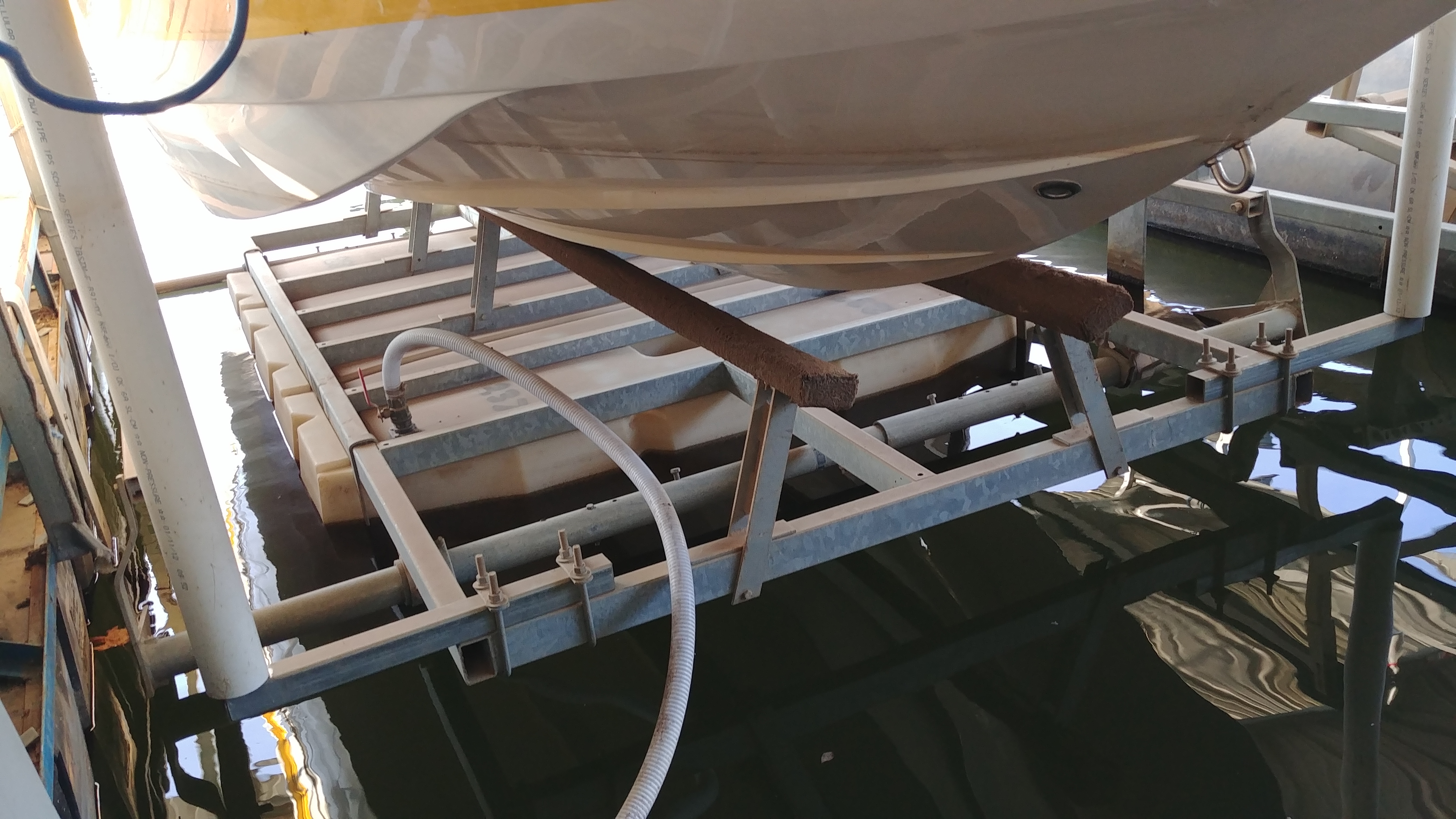 SOLD !!! Boat Lift FOR SALE Buy Sell Trade Forum